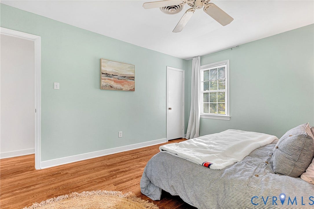 1526 Westshire Lane, Henrico, VA 23238 Wood-finish flooring, multi-pane window, and ceiling fan