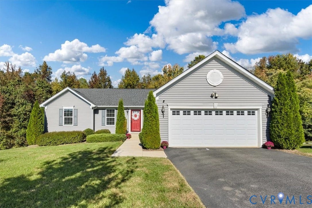 5325 Sandy Ridge Court, Chesterfield, VA 23832 Manicured front yard with irrigation and ample parking
