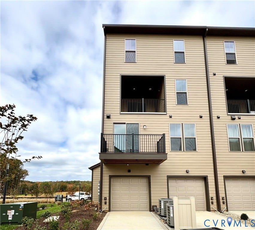 423 Aura Avenue, Midlothian, VA 23113 423 Aura Avenue, Midlothian, VA 23113