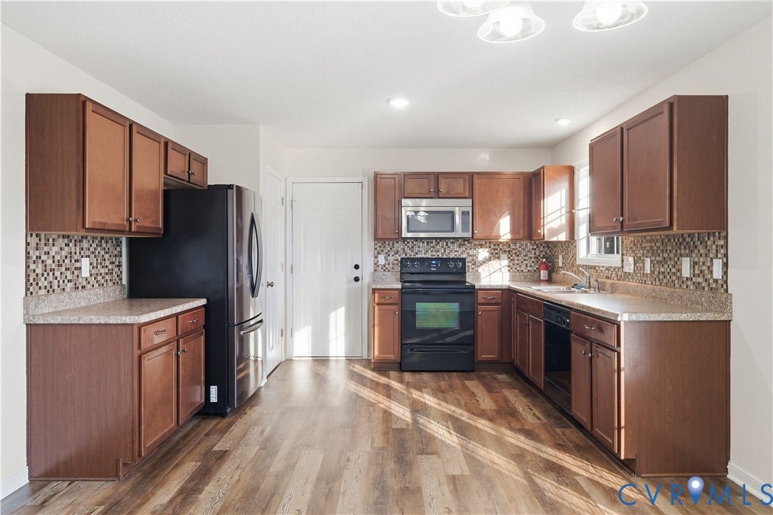 4023 Evelake Road, North Chesterfield, VA 23237 4023 Evelake Road, North Chesterfield, VA 23237