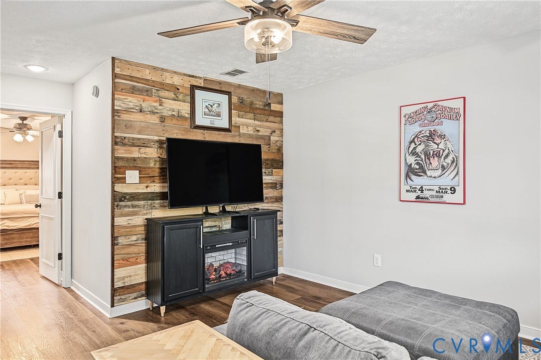 7111 Velvet Antler Drive, Midlothian, VA 23112 7111 Velvet Antler Drive, Midlothian, VA 23112