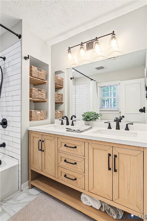 7111 Velvet Antler Drive, Midlothian, VA 23112 7111 Velvet Antler Drive, Midlothian, VA 23112