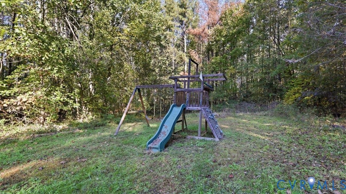 75 Claybank Road, Cumberland, VA 23040 Wooded backyard parcel featuring mature trees and established natural landscape