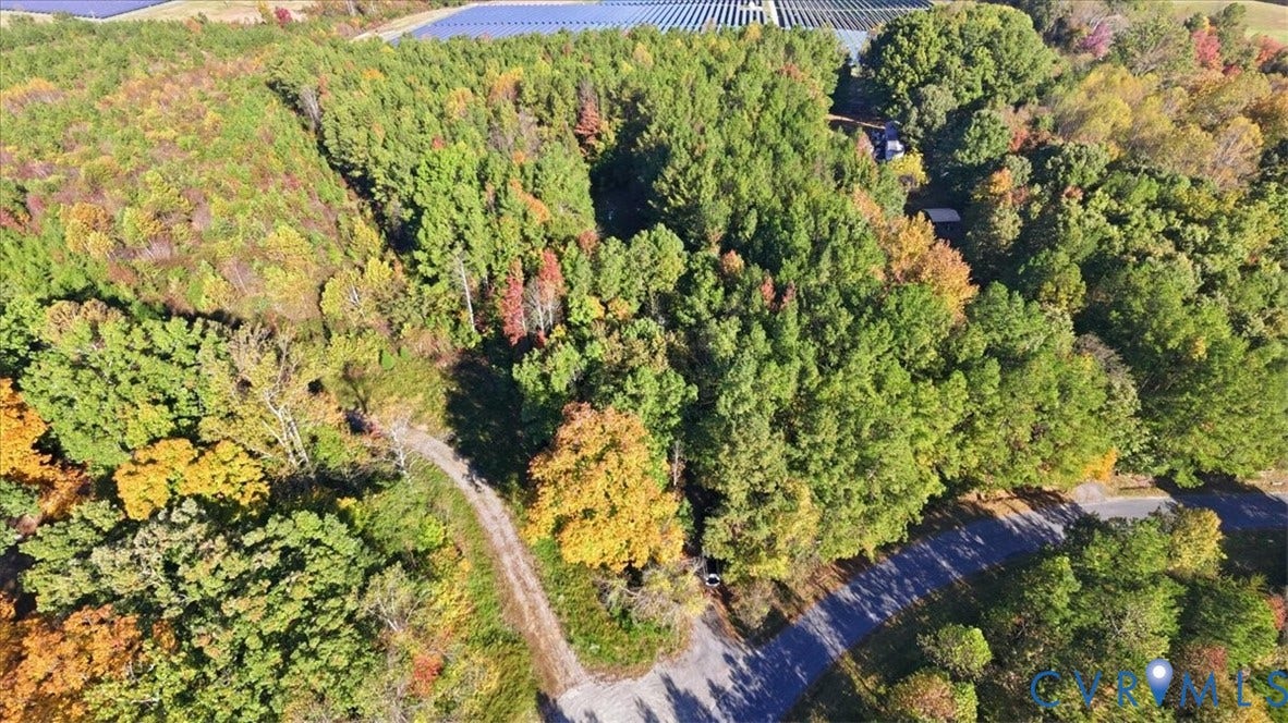 75 Claybank Road, Cumberland, VA 23040 Expansive acreage featuring mature woodlands and a private gravel drive