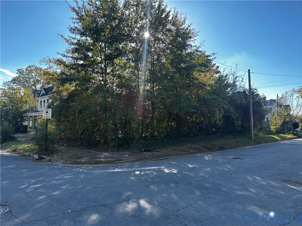 1914 Miller Avenue, Richmond, VA 23222 Corner lot featuring mature trees and established perimeter vegetation