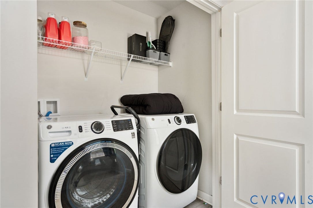 640 Rivanna Hill Road, Glen Allen, VA 23060 Conveniently located on the bedroom level, the laundry area accommodates a full-size GE washer and dryer with overhead shelving for storage.