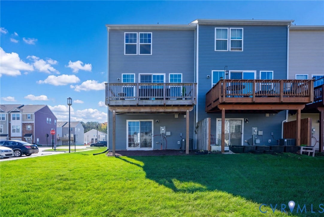 640 Rivanna Hill Road, Glen Allen, VA 23060 Enjoy outdoor space on two levels, with a deck off the main living area and sliding doors from the first-floor bonus room to the area beneath.