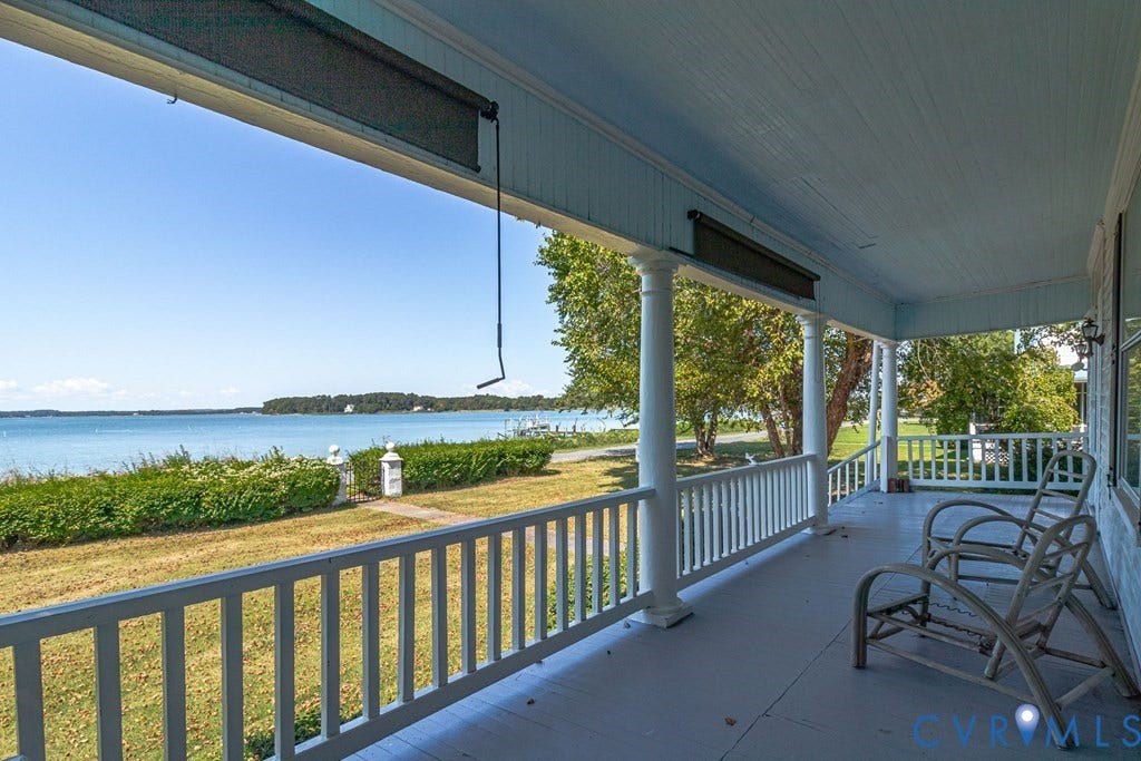 218 Fleeton Point Circle, Fleeton, Reedville, VA 22539