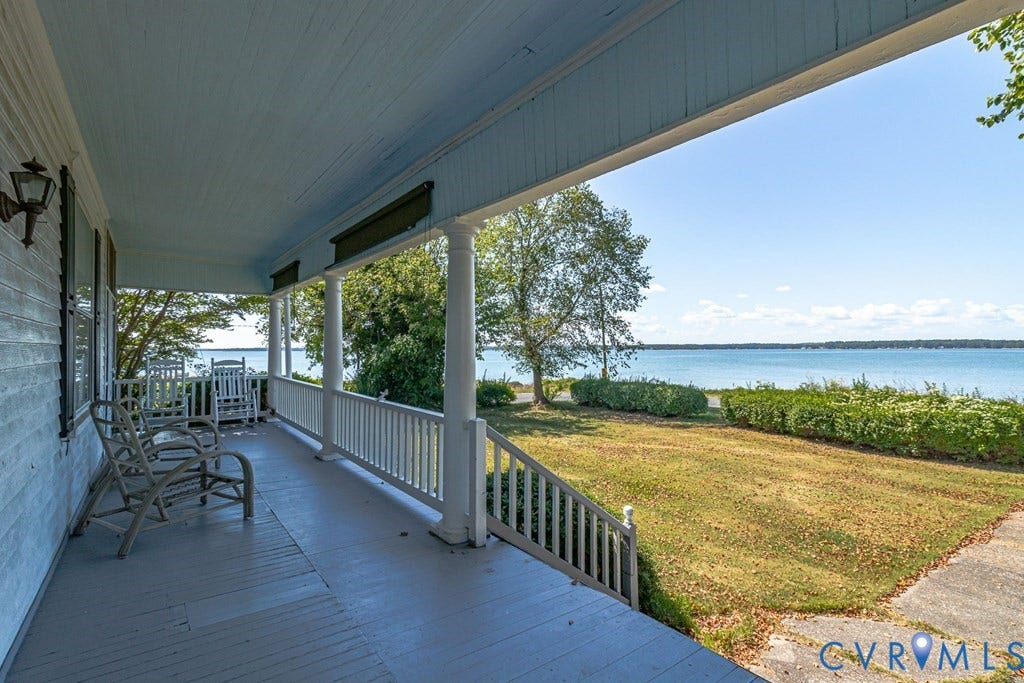 218 Fleeton Point Circle, Fleeton, Reedville, VA 22539