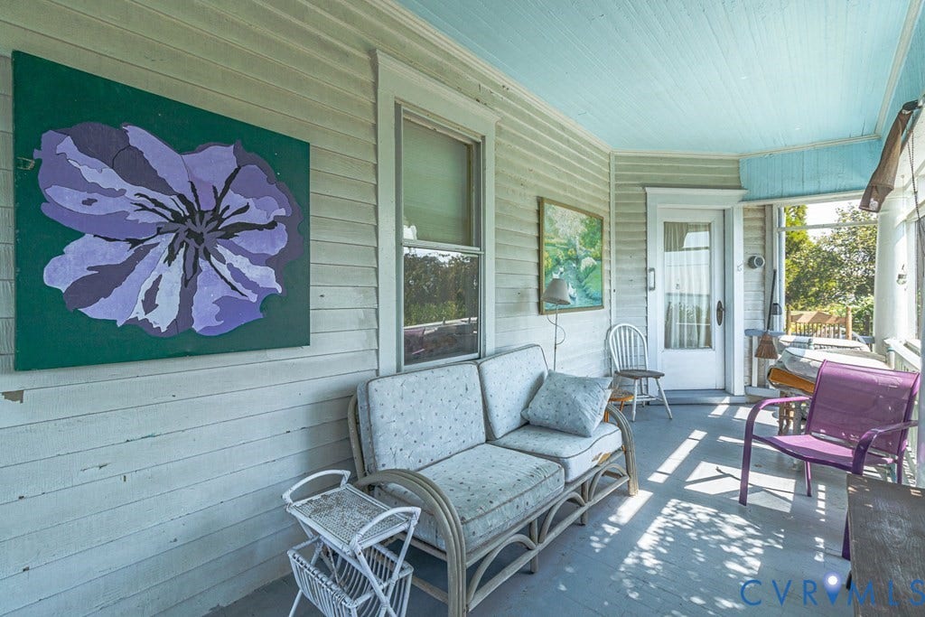 218 Fleeton Point Circle, Fleeton, Reedville, VA 22539