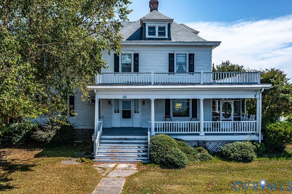 218 Fleeton Point Circle, Fleeton, Reedville, VA 22539