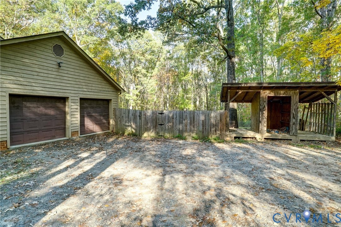 2180 Gum Drive, Smokey Hollow, Manakin Sabot, VA 23103 Oversized Side Load Two Car Garage