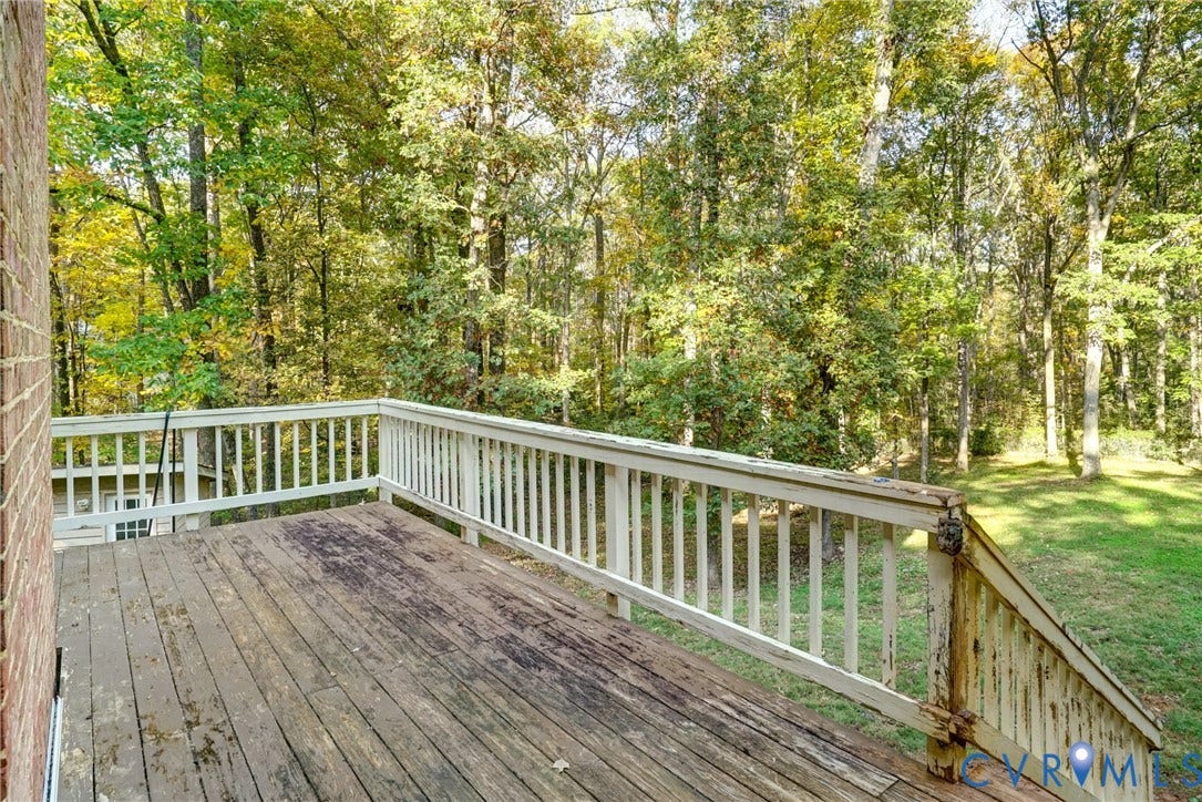2180 Gum Drive, Smokey Hollow, Manakin Sabot, VA 23103 Large Rear Deck