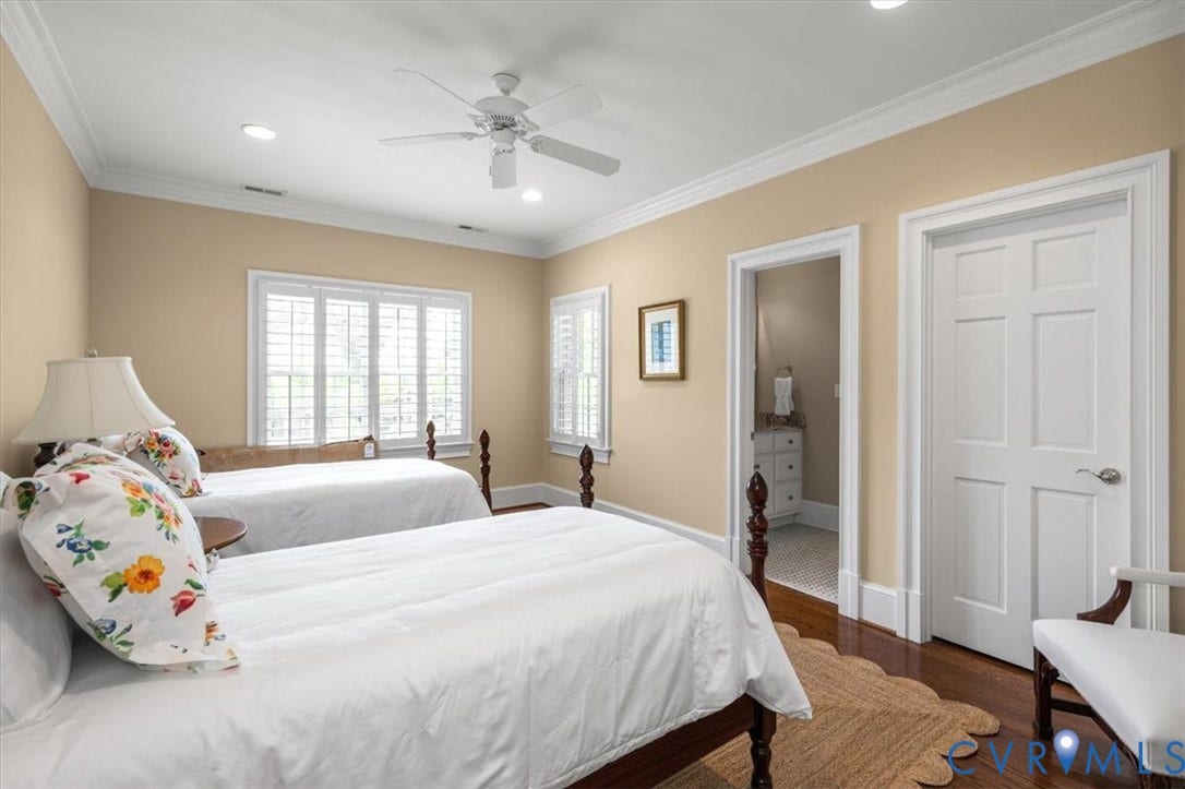 6 Country Squire Lane, Westham, Henrico, VA 23229 Jack and Jill Bath