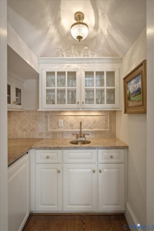 6 Country Squire Lane, Westham, Henrico, VA 23229 6 Country Squire Lane, Westham, Henrico, VA 23229