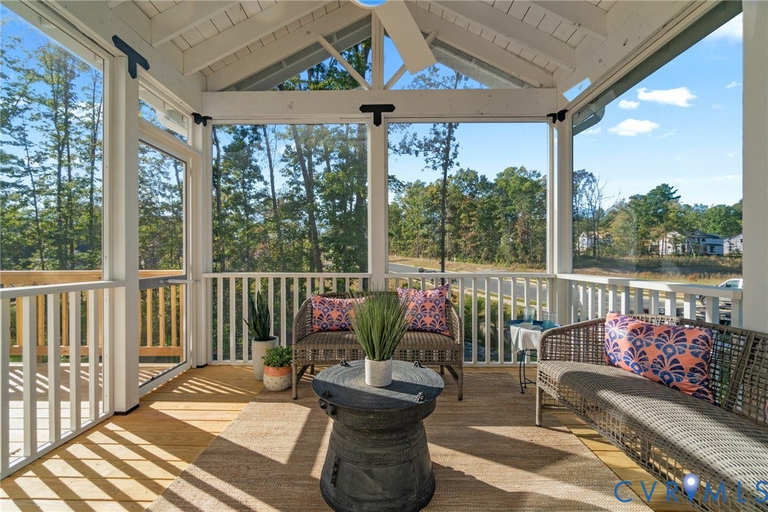 7855 Dandridge Drive, Quinton, VA 23141