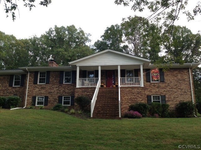 Property photo for 3233 Rose Drive, Mechanicsville, VA