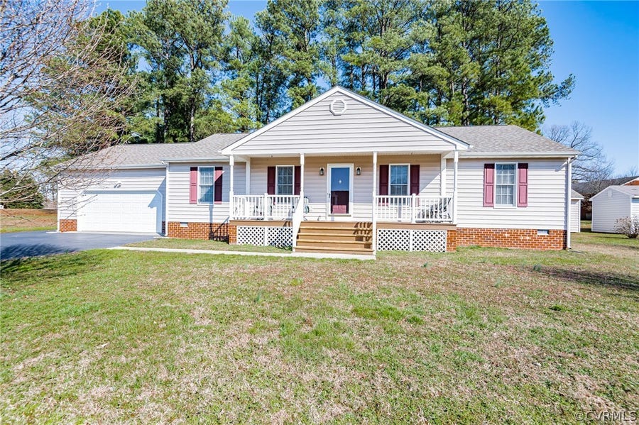 Property photo for 7144 Autumn Ridge Lane, Mechanicsville, VA