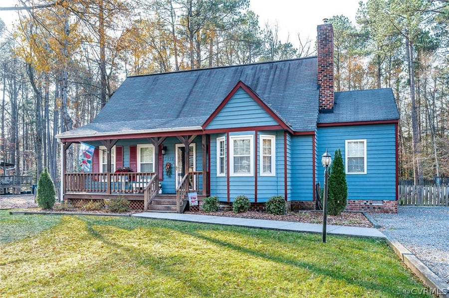 Property photo for 3013 Quail Roost Drive, Glen Allen, VA