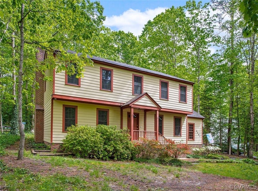 Property photo for 4201 Farmhill Lane, Chesterfield, VA