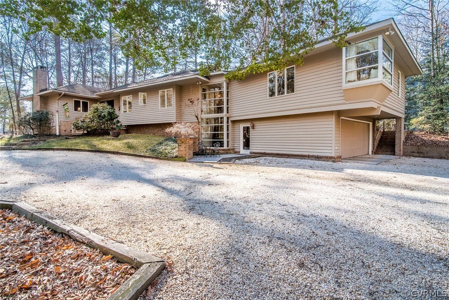 Property photo for 19 Hunting Ridge Road, Manakin Sabot, VA