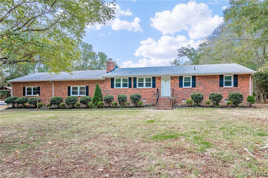 Property photo for 5682 Old Elko Road, Sandston, VA