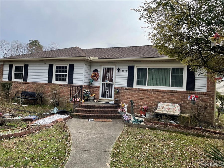 Property photo for 3911 Sunburst Road, Henrico, VA