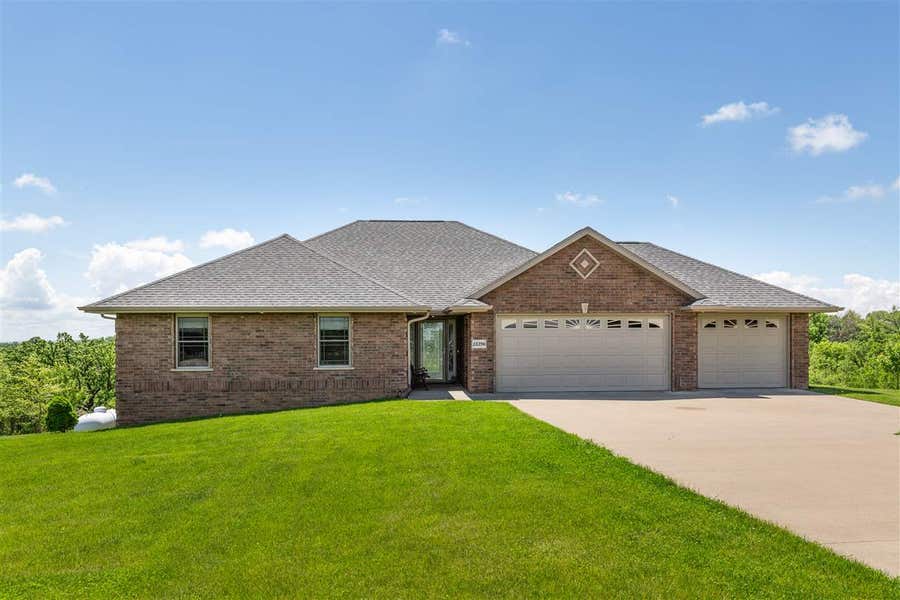 Property photo for 13396 Harvest Moon Ridge, Sherrill, IA