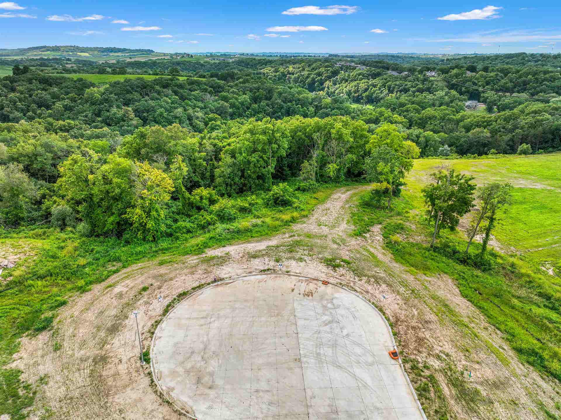 Lot 79 Waterbridge Lane, Dubuque, IA 52003 Lot 79 Waterbridge Lane, Dubuque, IA 52003