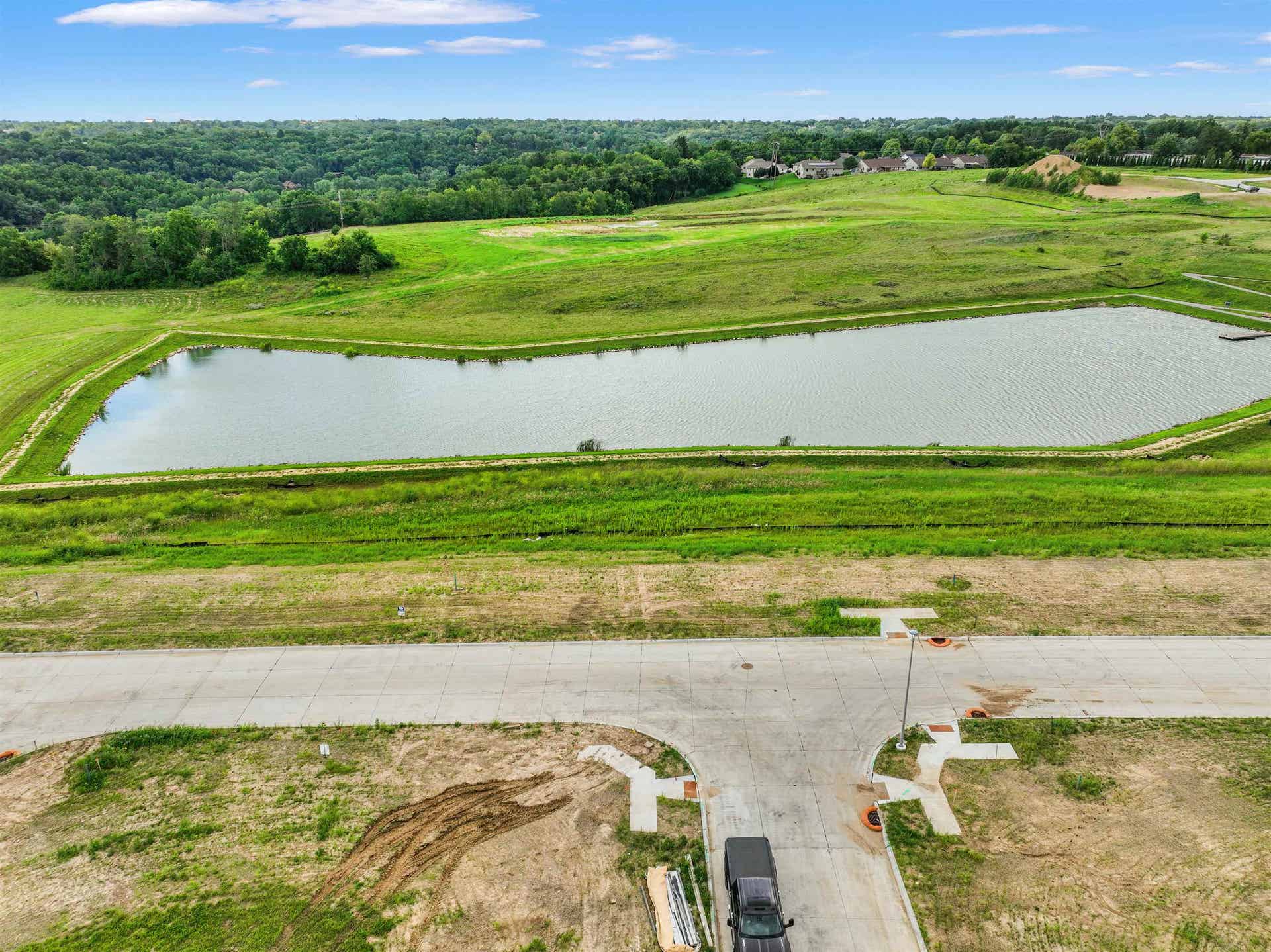 Lot 82 Waterbridge Lane, Dubuque, IA 52003 Lot 82 Waterbridge Lane, Dubuque, IA 52003