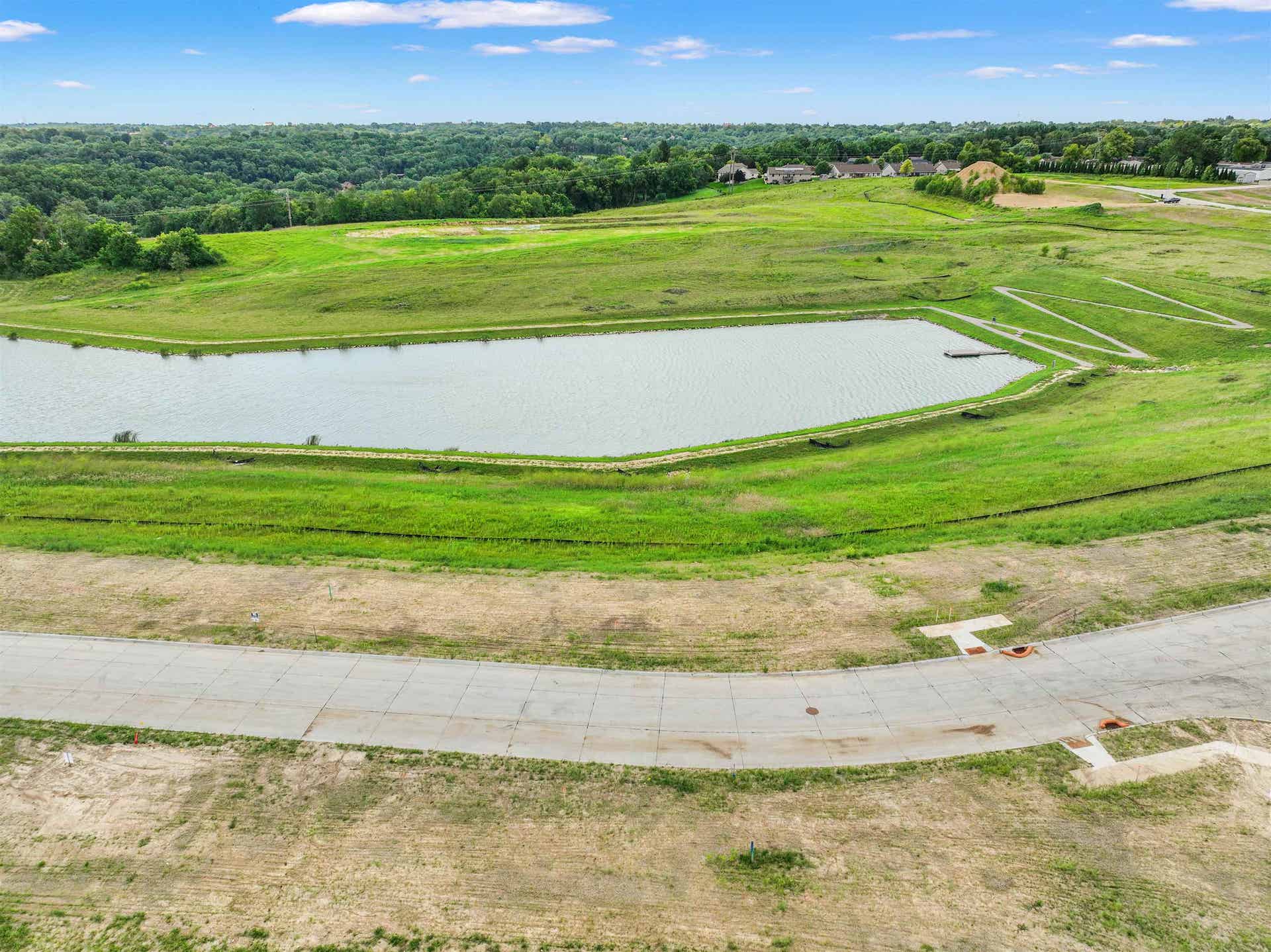 Lot 84 Waterbridge Lane, Dubuque, IA 52003 Lot 84 Waterbridge Lane, Dubuque, IA 52003