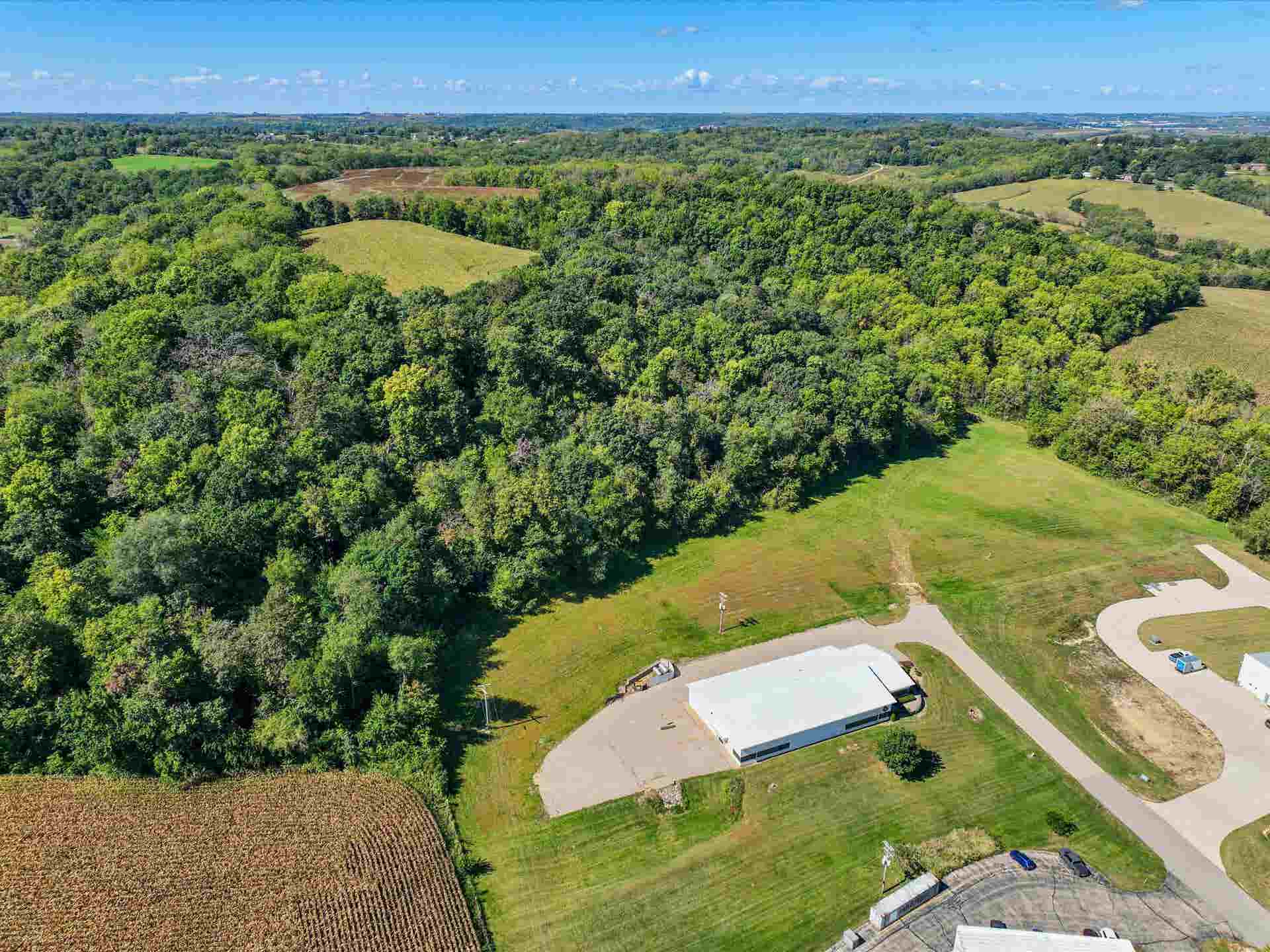 10496 Ironwood Drive, Dubuque, IA 52003 10496 Ironwood Drive, Dubuque, IA 52003