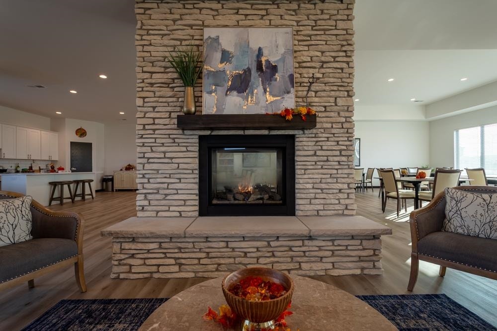 4459 Ewing Drive, Dubuque, IA 52002 4459 Ewing Drive, Dubuque, IA 52002