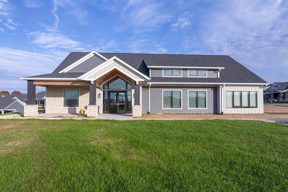 4459 Ewing Drive, Dubuque, IA 52002 4459 Ewing Drive, Dubuque, IA 52002