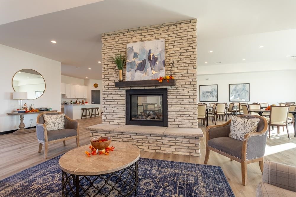 4459 Ewing Drive, Dubuque, IA 52002 4459 Ewing Drive, Dubuque, IA 52002