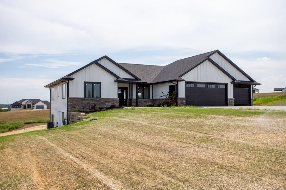14368 Keegan Court, Dubuque, IA 52002 14368 Keegan Court, Dubuque, IA 52002