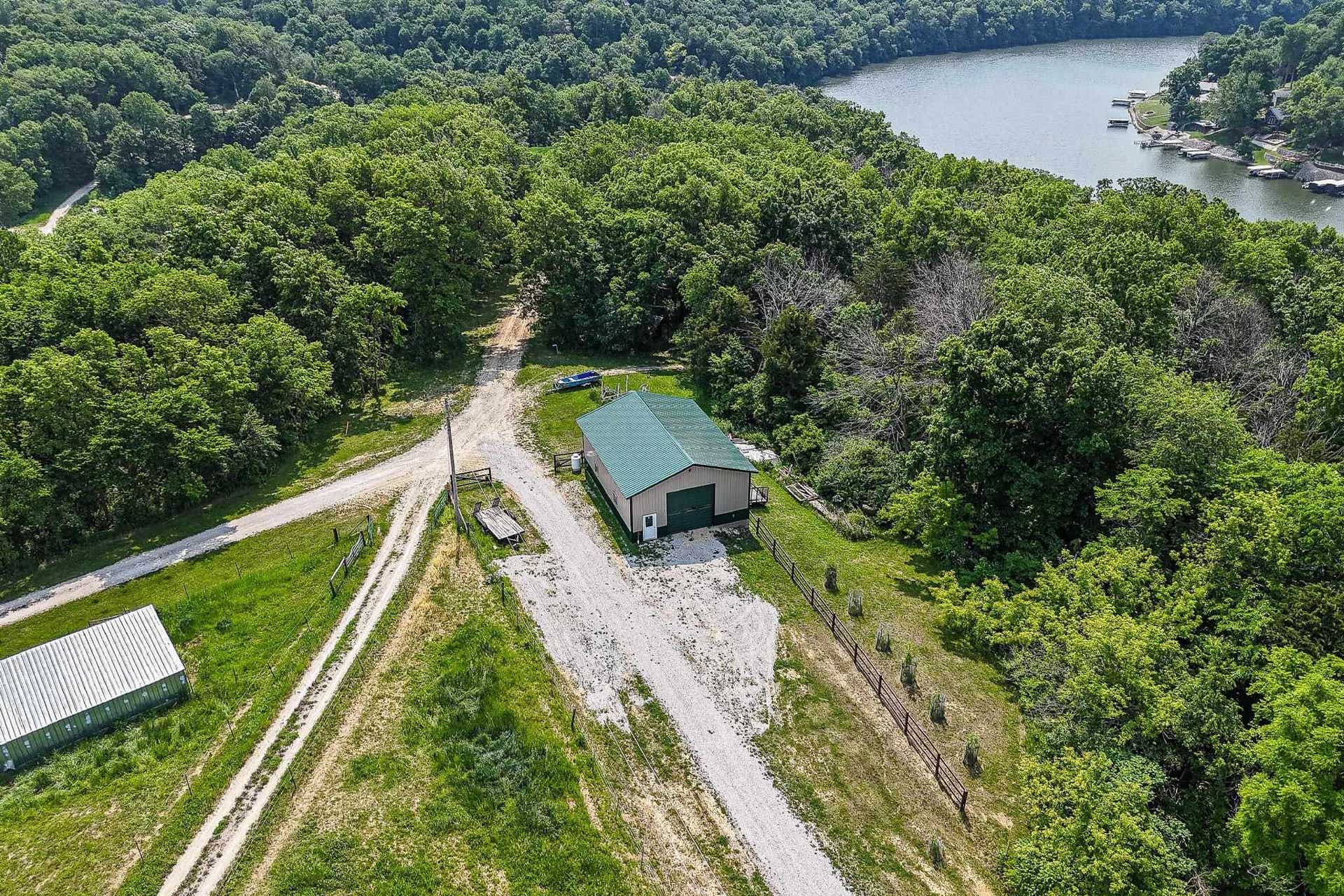 25619 226th Avenue, Delhi, IA 52223 25619 226th Avenue, Delhi, IA 52223