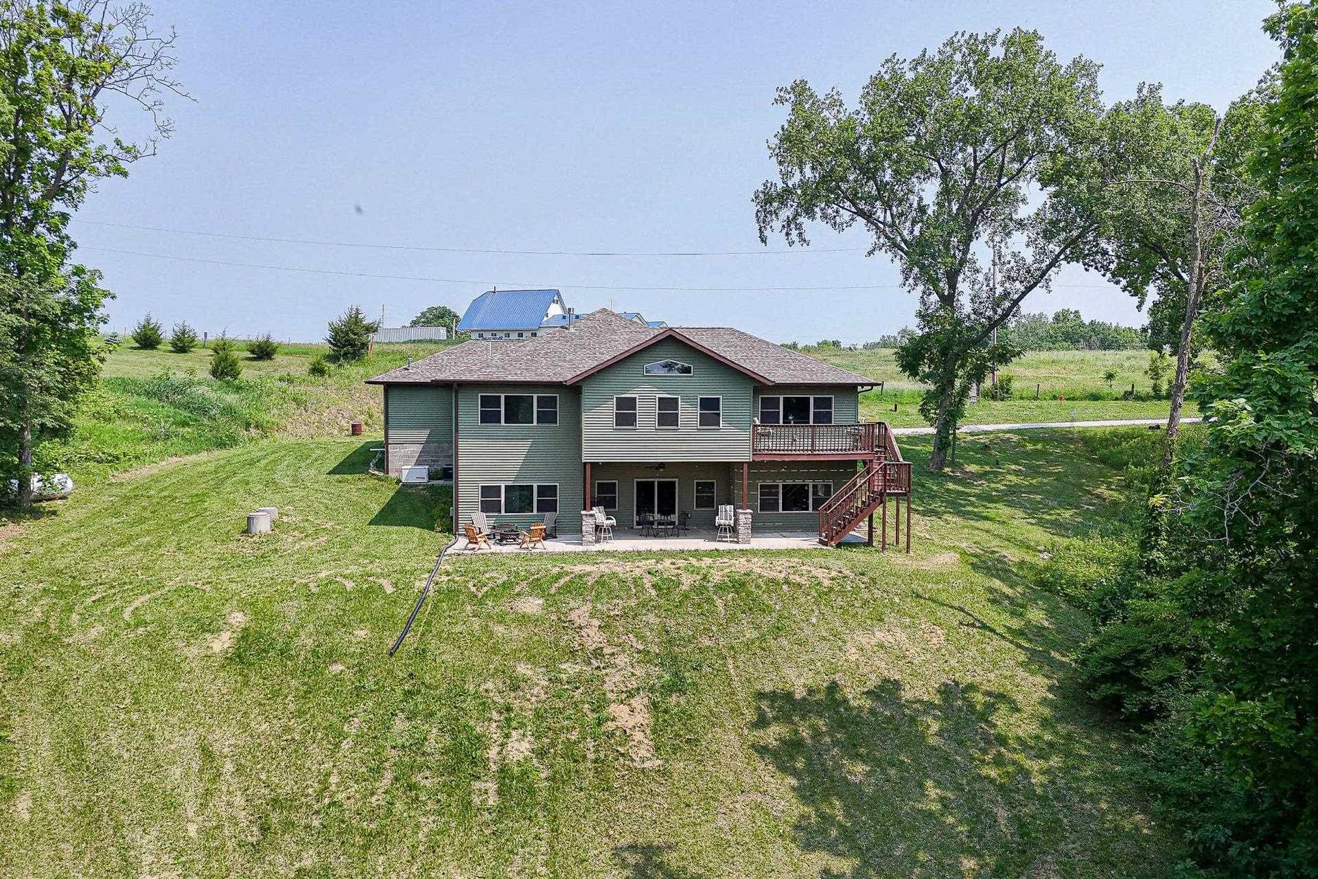 25619 226th Avenue, Delhi, IA 52223 25619 226th Avenue, Delhi, IA 52223