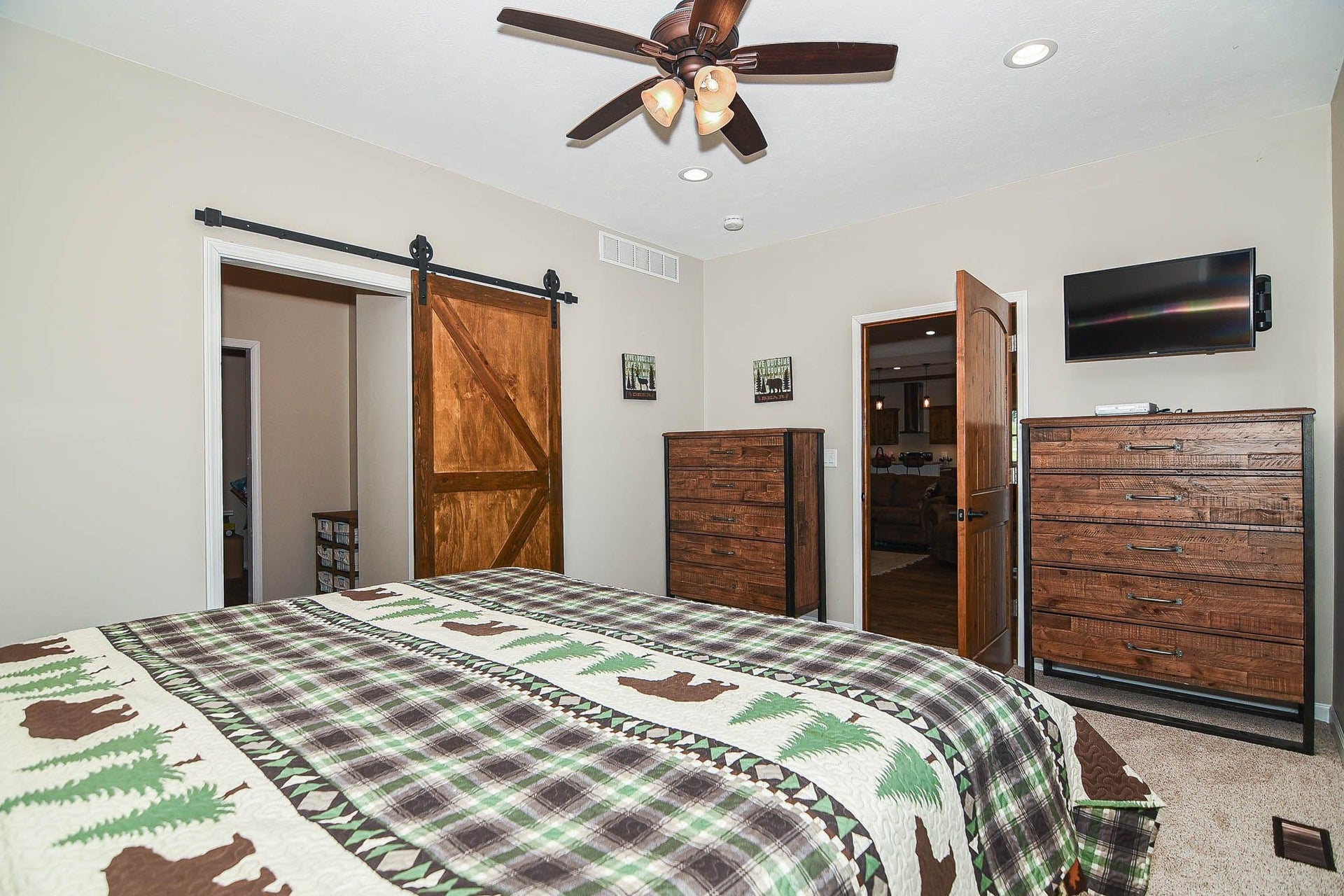 25619 226th Avenue, Delhi, IA 52223 25619 226th Avenue, Delhi, IA 52223