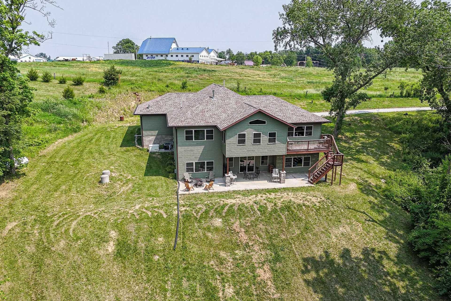 25619 226th Avenue, Delhi, IA 52223 25619 226th Avenue, Delhi, IA 52223