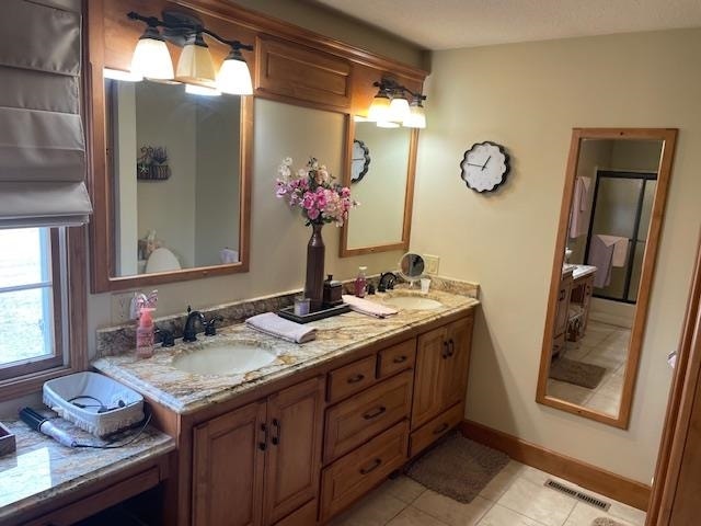 995 Prince Phillip Drive, Dubuque, IA 52003-0000 995 Prince Phillip Drive, Dubuque, IA 52003-0000