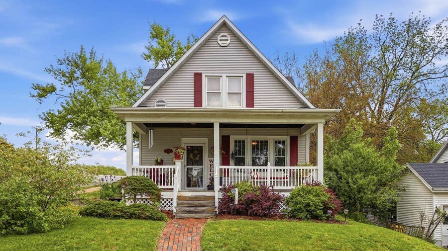 Property photo for 795 Angella Street, Dubuque, IA
