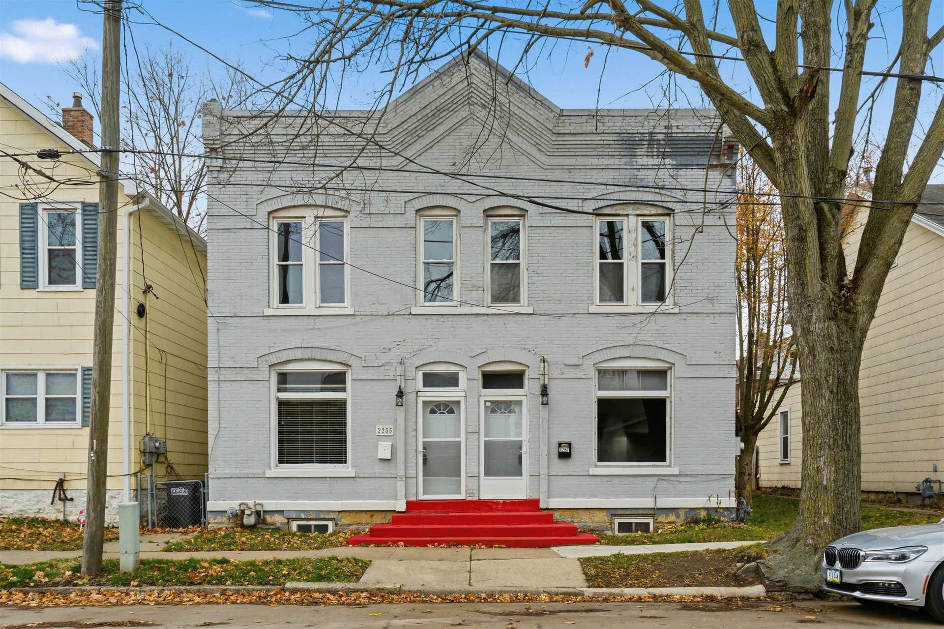 2255-2257 Jackson Street, Dubuque, IA 52001 2255-2257 Jackson Street, Dubuque, IA 52001