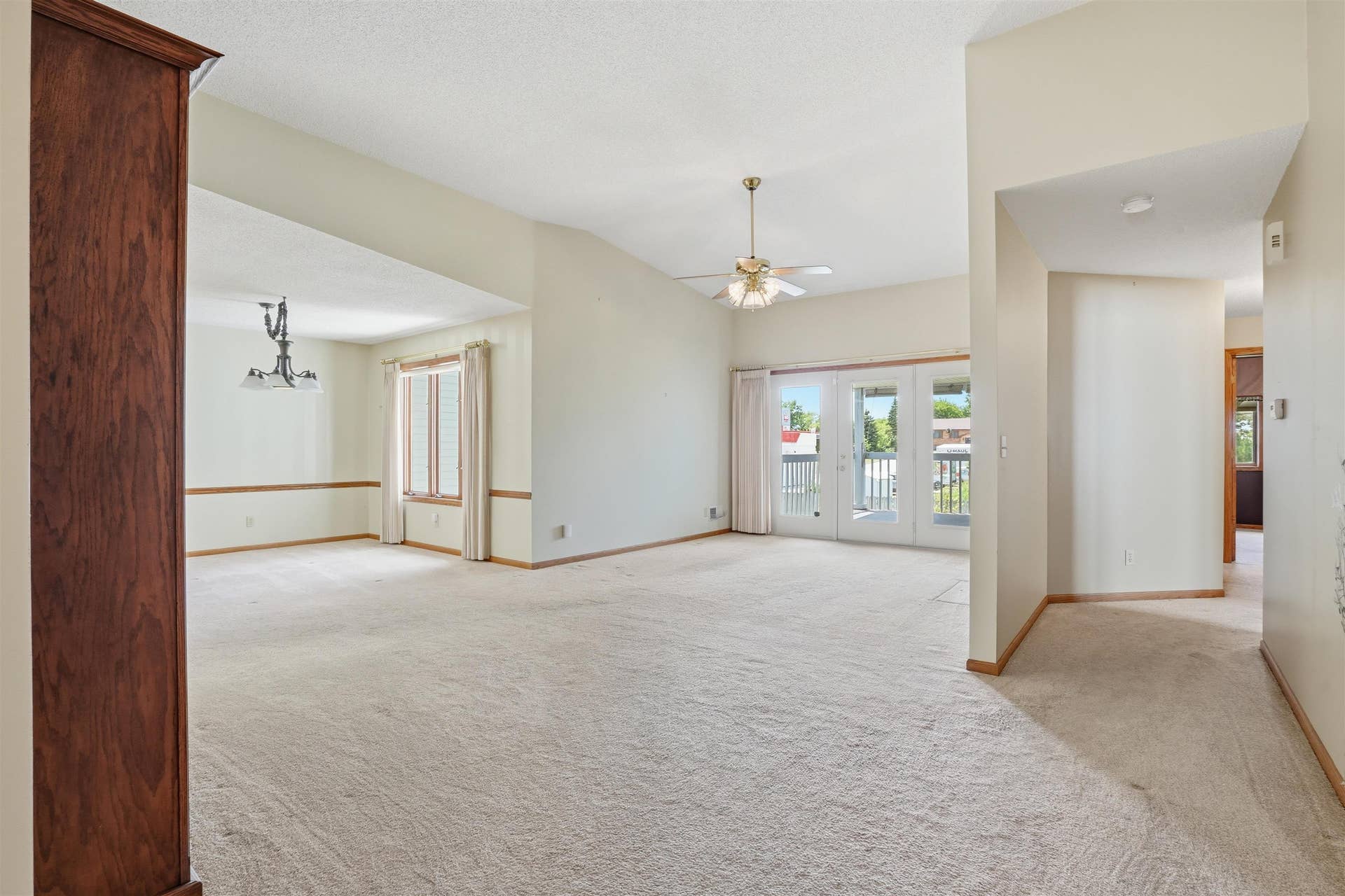 2275 Pasadena Drive #51, Dubuque, IA 52001 2275 Pasadena Drive #51, Dubuque, IA 52001