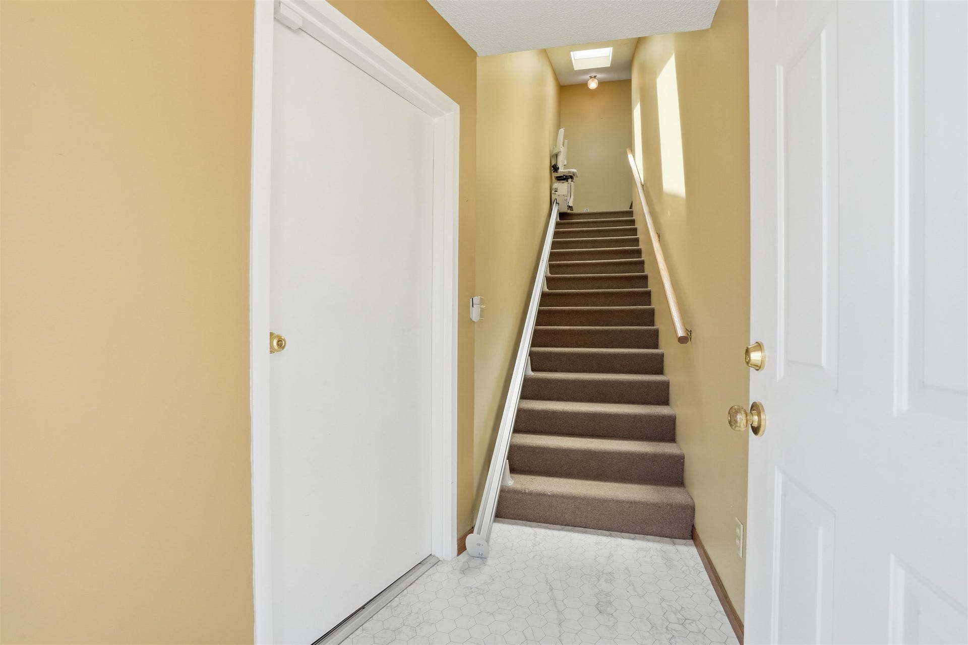 2275 Pasadena Drive #51, Dubuque, IA 52001 2275 Pasadena Drive #51, Dubuque, IA 52001
