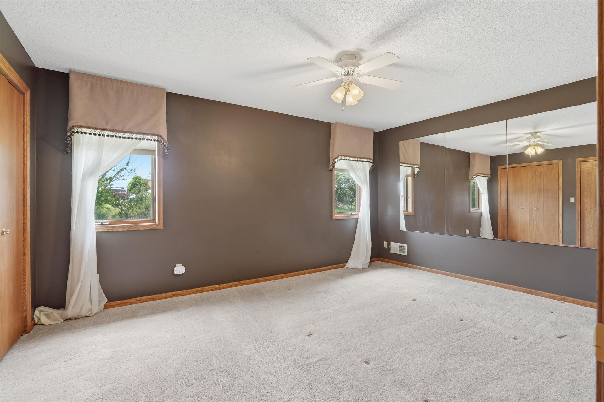 2275 Pasadena Drive #51, Dubuque, IA 52001 2275 Pasadena Drive #51, Dubuque, IA 52001
