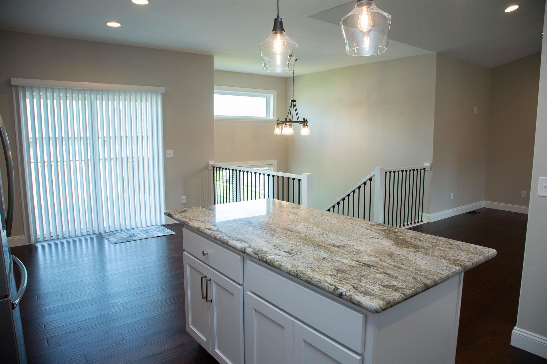 2282 Helle Drive, Asbury, IA 52002 2282 Helle Drive, Asbury, IA 52002