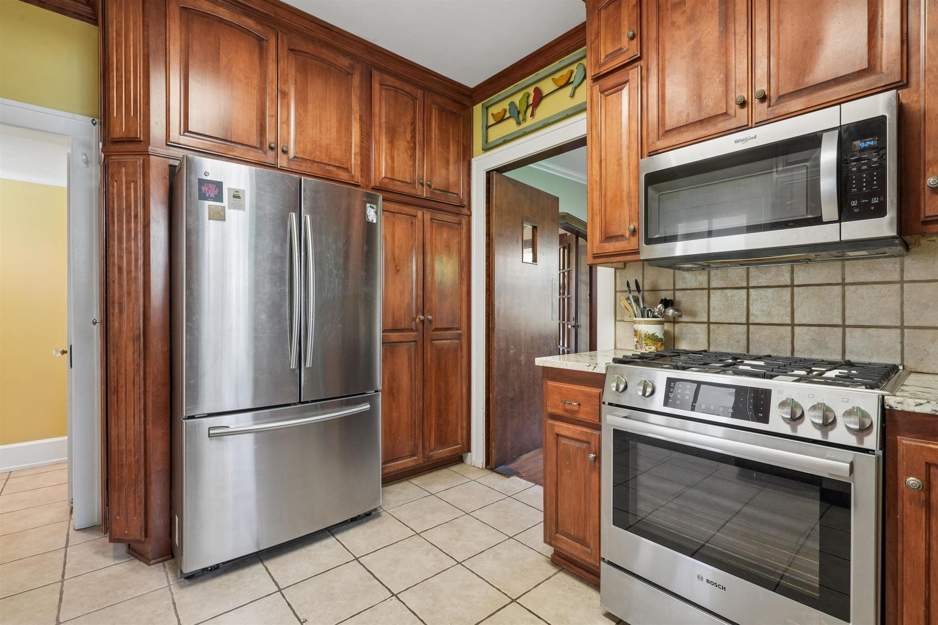 1430 S Grandview Avenue, Dubuque, IA 52003 1430 S Grandview Avenue, Dubuque, IA 52003