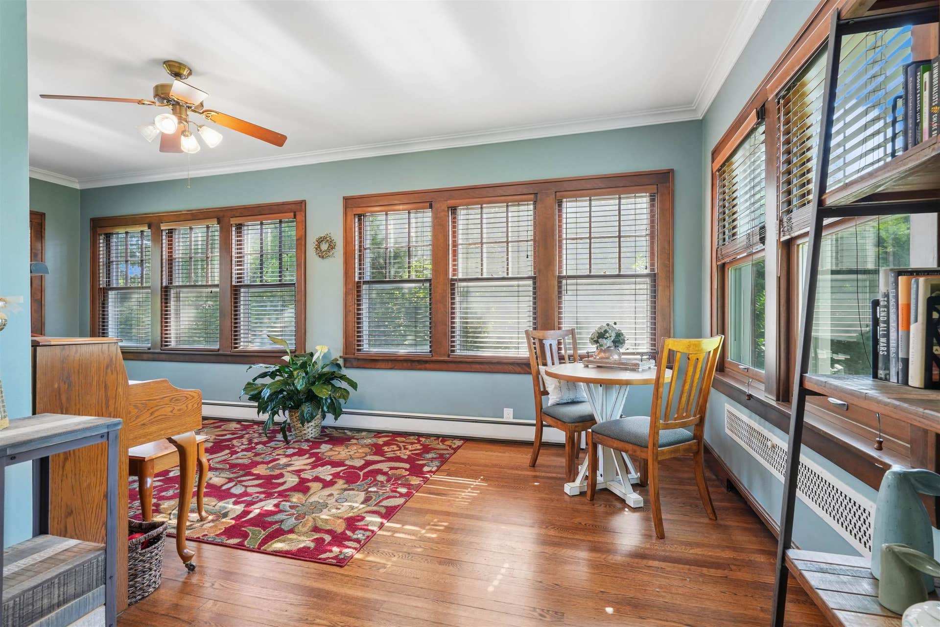 1430 S Grandview Avenue, Dubuque, IA 52003 1430 S Grandview Avenue, Dubuque, IA 52003