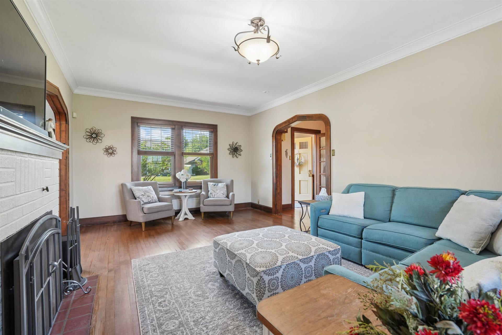 1430 S Grandview Avenue, Dubuque, IA 52003 1430 S Grandview Avenue, Dubuque, IA 52003